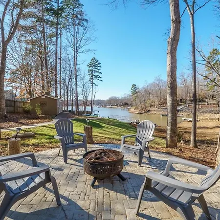 Villa High Rock Haven